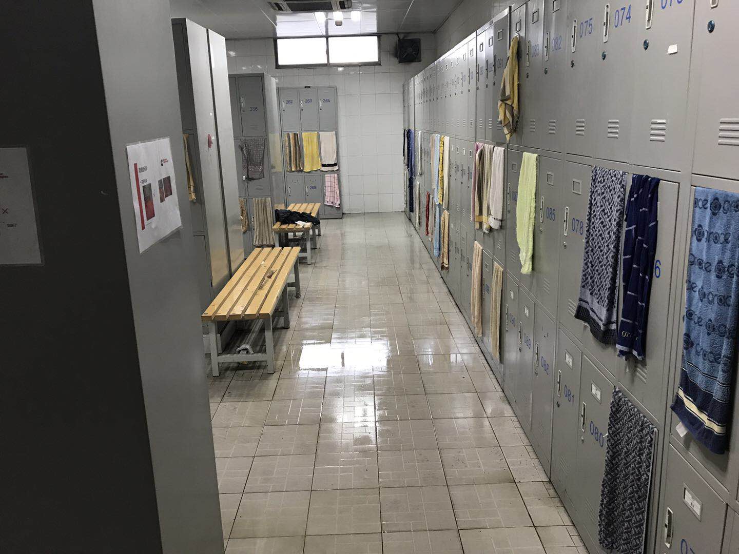 瓷磚地面防滑處理